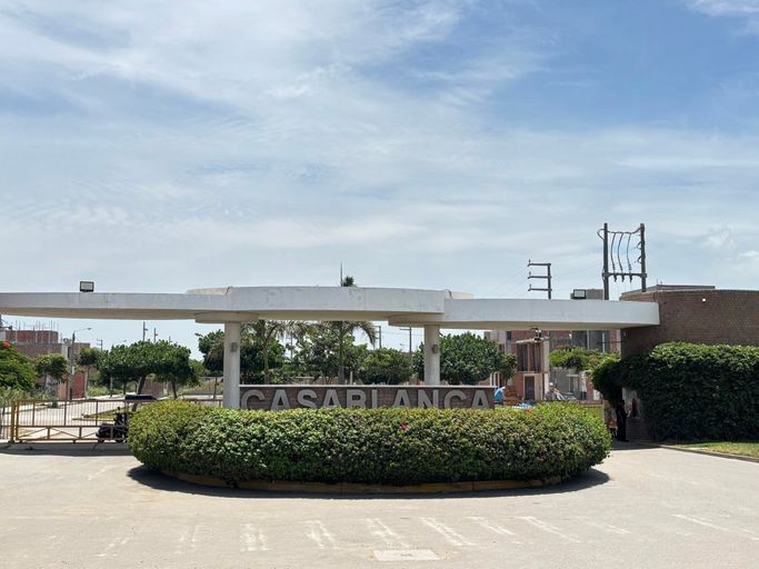 ¡OCASIÓN DE INVERSIÓN! Terreno Listo para Construir en Urb. Casa Blanca.