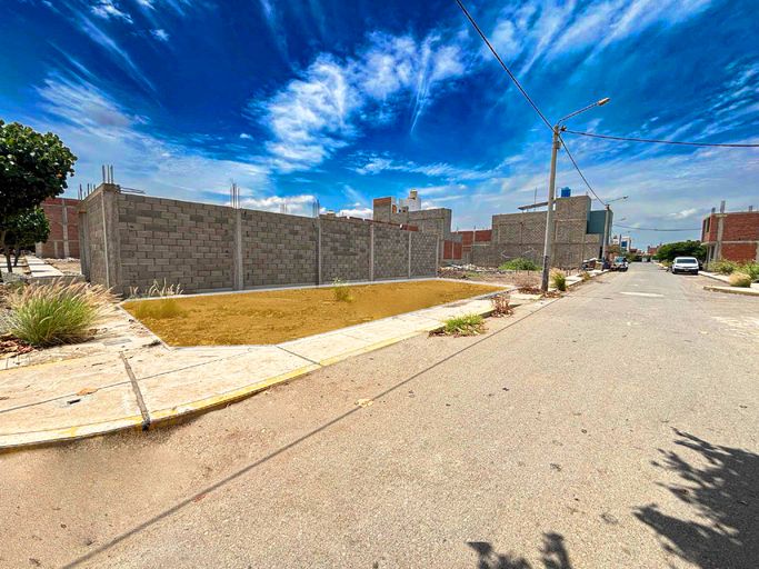 ¡OCASIÓN DE INVERSIÓN! Terreno Listo para Construir en Urb. Casa Blanca. - Foto 5