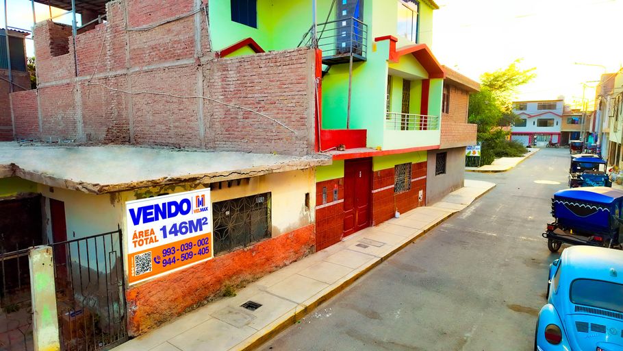 INVIERTE EN TU FUTURO: Terreno con Ubicación Privilegiada en Calle Molles